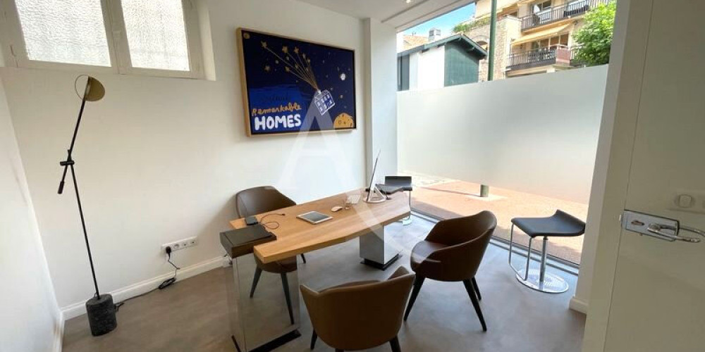 local commercial à ST JEAN DE LUZ (64500)